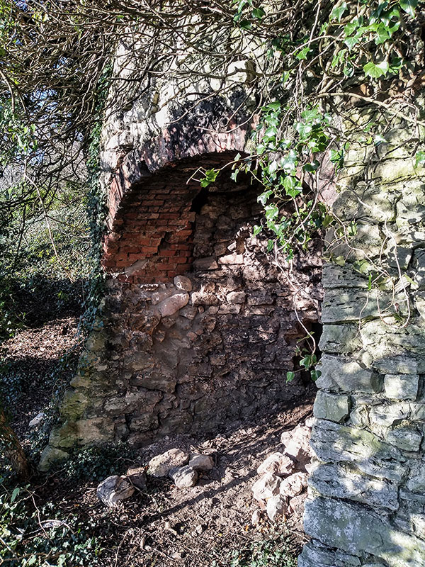 Hawthorn Limekiln